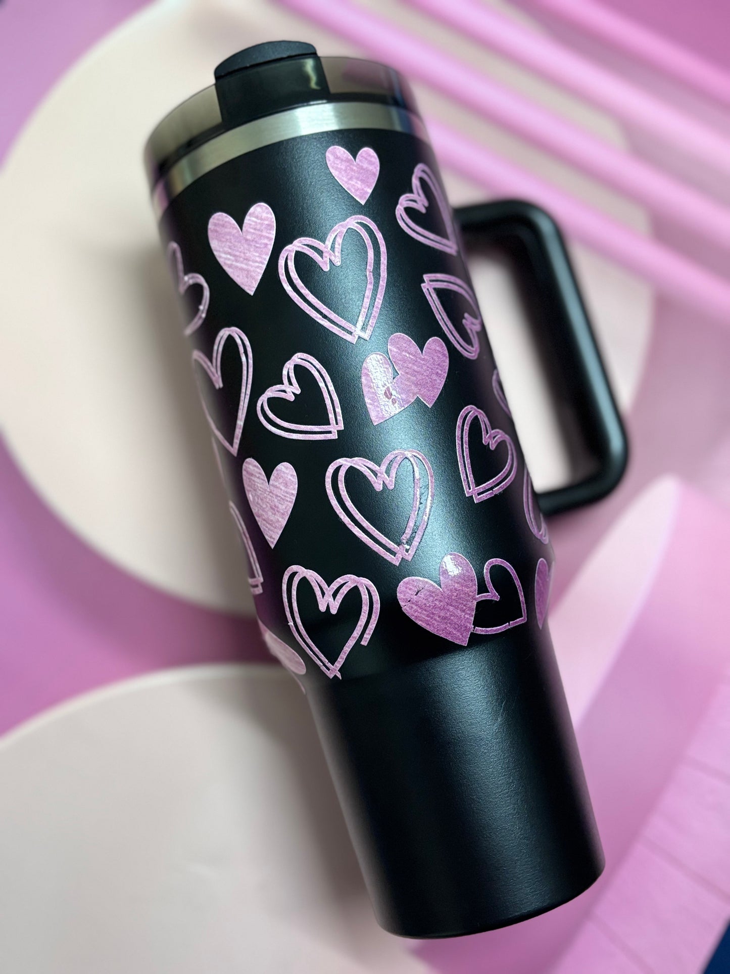 Hearts Designer Leakproof Insulated Water Tumbler With Handle Black 1200ml